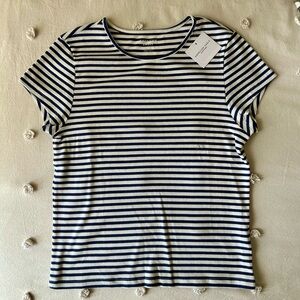 American Eagle t-shirt size L